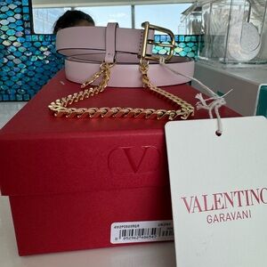 Valentino V logo with chain , brand new with tags